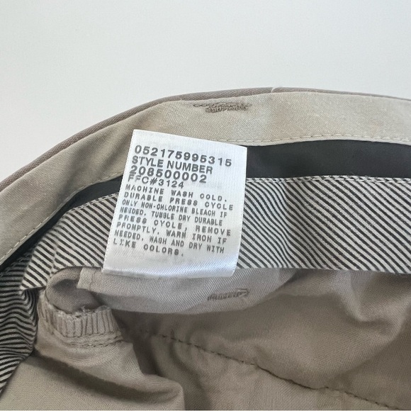 Dockers Premium Men’s Flat Front Straight Fit Khaki Pants - Picture 8 of 14